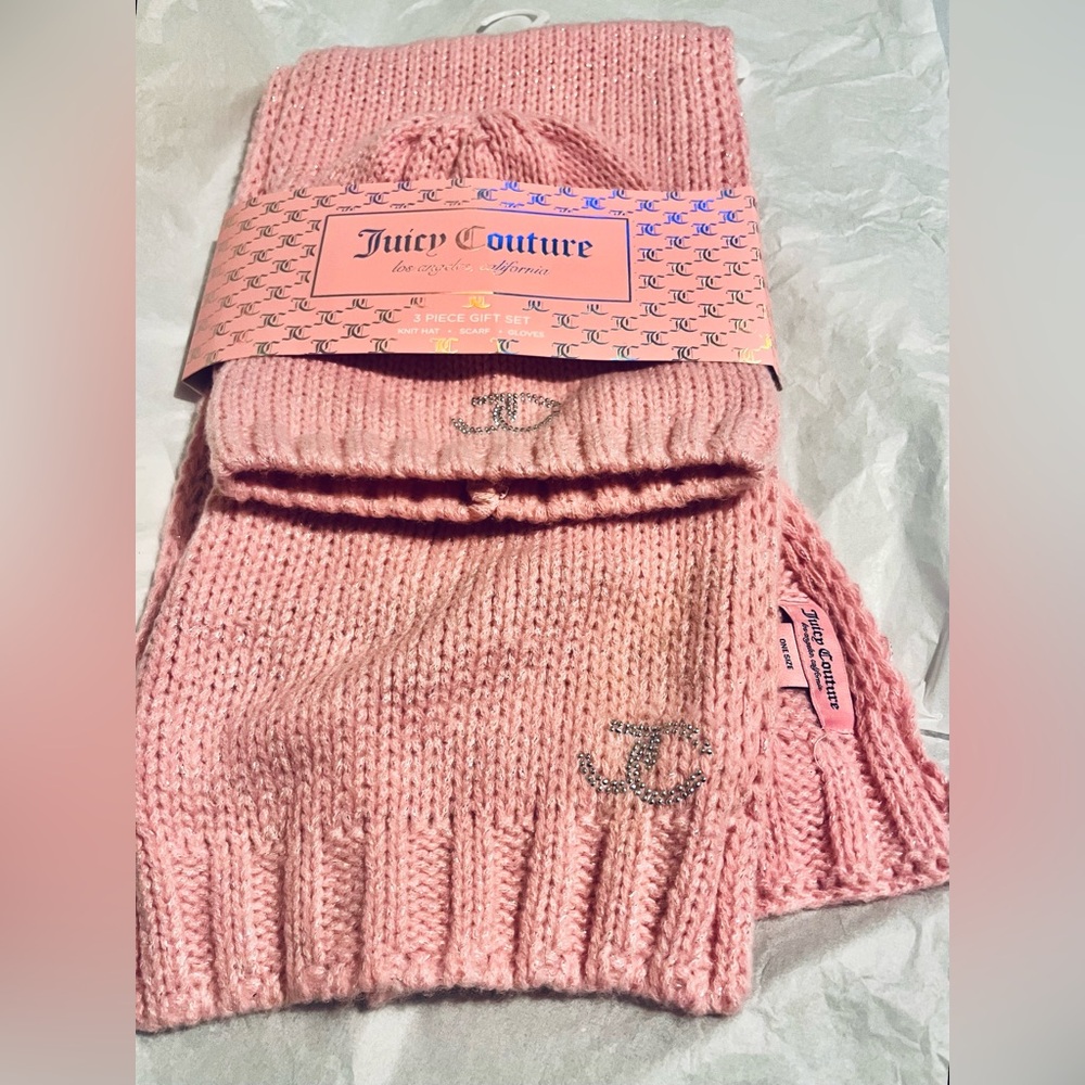 NWT Juicy Couture Monogrammed Knit Scarf & Beanie Set - Picture 2 of 2